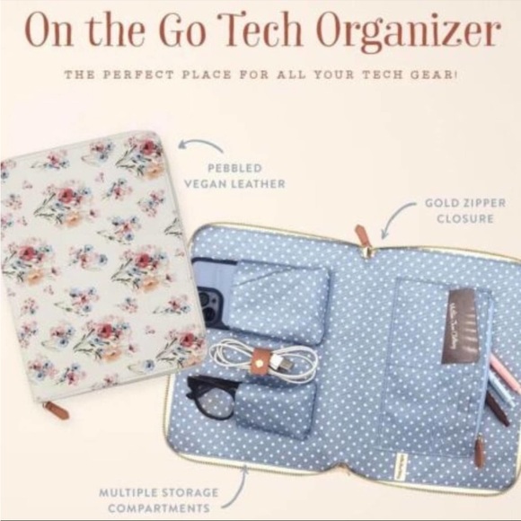 Matilda Jane Accessories Nib Matilda Jane On The Go Tech Floral